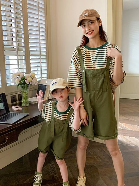 family matching outfits parent-child striped short-sleeved overalls two-piece korean version mother-daughter girl's denim suit 4-6y 230, Blue
family matching outfits parent-child striped short-sleeved overalls two-piece korean version mother-daughter girl's denim suit 4-6y 230, Blue
