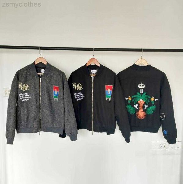 men's jackets vintage embroidered wool rhude baseball jacket men women version loose bomber jackets black gray outerwear coat, Black;brown
men's jackets vintage embroidered wool rhude baseball jacket men women version loose bomber jackets black gray outerwear coat, Black;brown