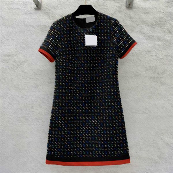 xxl plus size summer dress designer dress temperament and elegance of the rainbow small h letter print versatile short-sleeved dresses women, Black;gray
xxl plus size summer dress designer dress temperament and elegance of the rainbow small h letter print versatile short-sleeved dresses women, Black;gray