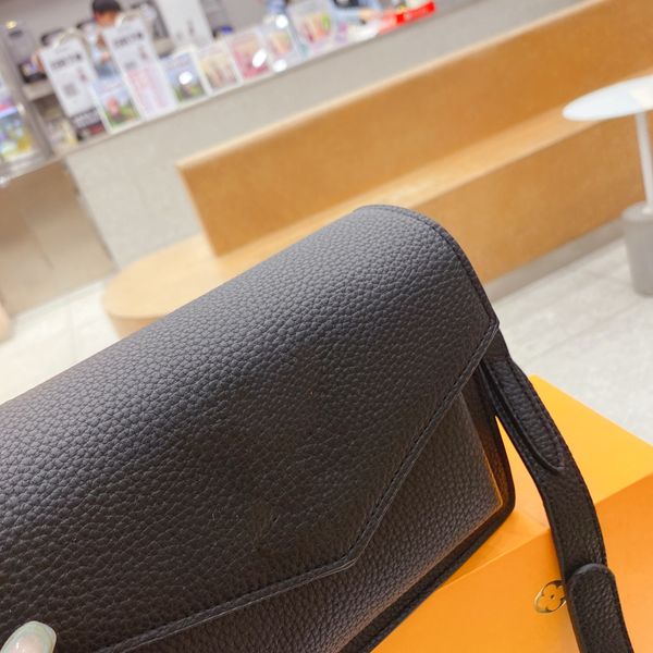 designer shoulder bag, handbag, channel chain bag, clutch plate, luxurious caviar handbag, velvet thread wallet, double letter solid high wa
designer shoulder bag, handbag, channel chain bag, clutch plate, luxurious caviar handbag, velvet thread wallet, double letter solid high wa