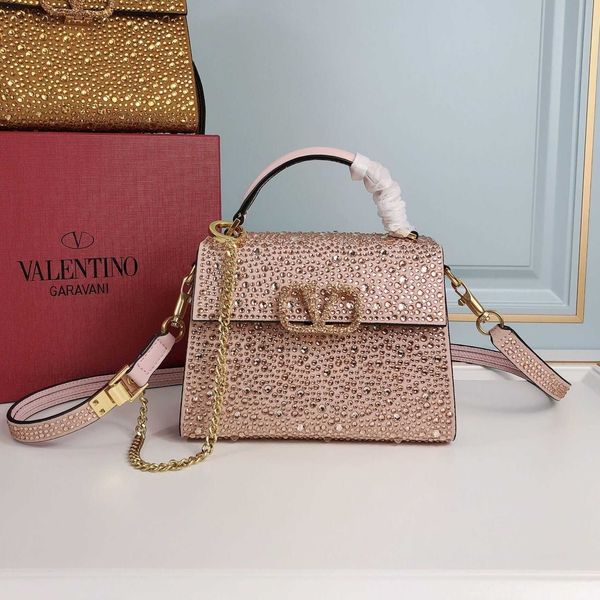 coming luxurys handbag women diamond designer bags inlaid mini crystal metal chain shoulder crossbody h7ew 7s71
coming luxurys handbag women diamond designer bags inlaid mini crystal metal chain shoulder crossbody h7ew 7s71