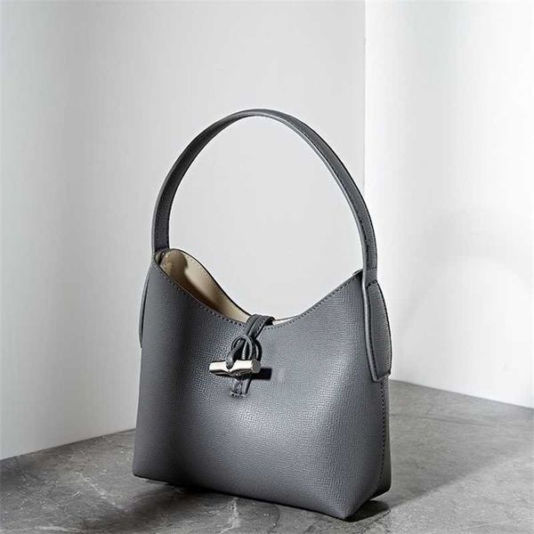 litchi ziwen same style bamboo women bag high fashion one shoulder handheld underarm 2023 wang pattern caramel, Red;black
litchi ziwen same style bamboo women bag high fashion one shoulder handheld underarm 2023 wang pattern caramel, Red;black