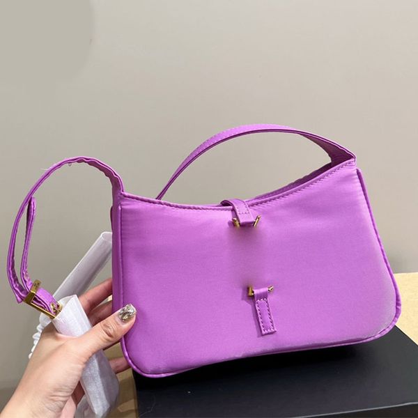 underarm clutch bags nylon hobos armpit handbags axillary shoulder bag adjustable strap plain metal fashion letters hasp hardware women purs
underarm clutch bags nylon hobos armpit handbags axillary shoulder bag adjustable strap plain metal fashion letters hasp hardware women purs