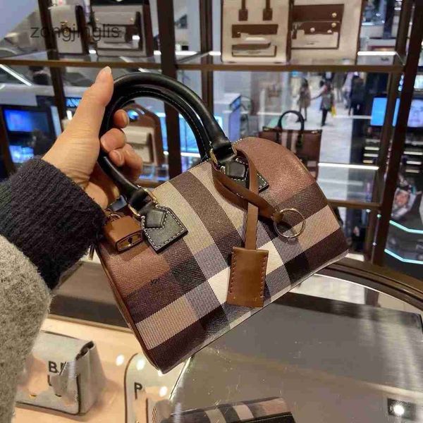 bags evening versatile fashion new portable 2023 burbrerys tote designer messenger latest boston womens ba amia
bags evening versatile fashion new portable 2023 burbrerys tote designer messenger latest boston womens ba amia