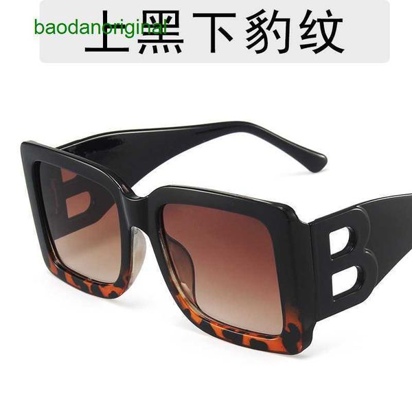 burbrerys designer sunglasses 2023 new trend personalized modern sunglasses bshaped women's large frame square street pbettero glasses, White;black
burbrerys designer sunglasses 2023 new trend personalized modern sunglasses bshaped women's large frame square street pbettero glasses, White;black