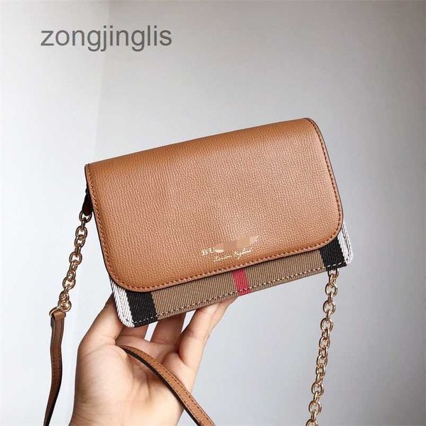 burbreryes women evening bag handbags bag new chain tote barclay crossbody designer camera bag high beauty mature stereo net red spring simp
burbreryes women evening bag handbags bag new chain tote barclay crossbody designer camera bag high beauty mature stereo net red spring simp