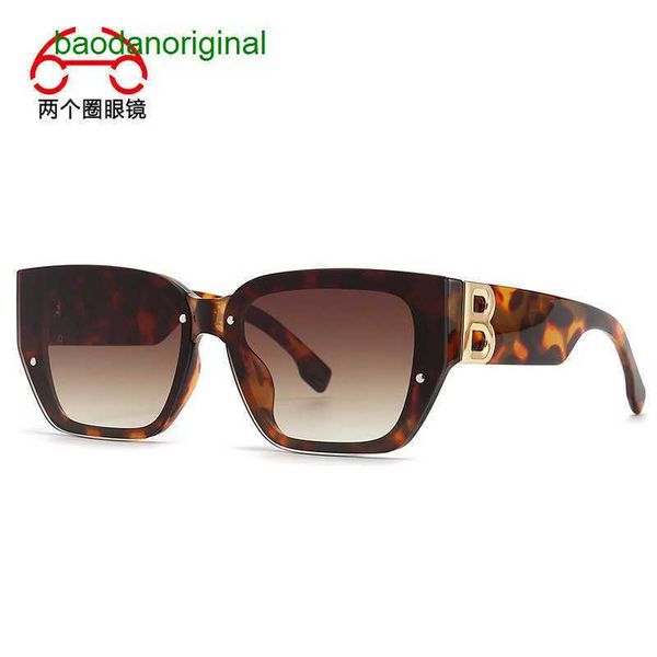 burbrerys designer sunglasses two circles fashion modern sunglasses personalized ins men's and women's street shooting square 8658, White;black
burbrerys designer sunglasses two circles fashion modern sunglasses personalized ins men's and women's street shooting square 8658, White;black