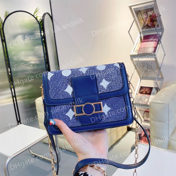 denim dauphine bag cross body bag with circle lock designer flaps luxury messenger bags womens shoulder bag small square bag with metal chai
denim dauphine bag cross body bag with circle lock designer flaps luxury messenger bags womens shoulder bag small square bag with metal chai