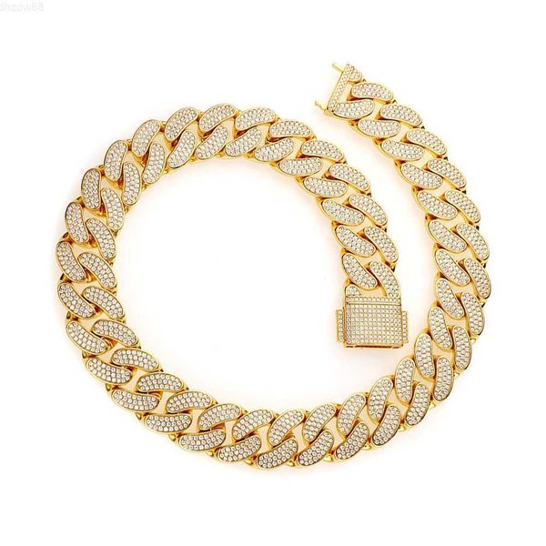 custom 925 silver 20mm vvs diamond cuban chain iced out hip hop jewelry 18k gold plated moissanite cuban link chain necklace
custom 925 silver 20mm vvs diamond cuban chain iced out hip hop jewelry 18k gold plated moissanite cuban link chain necklace