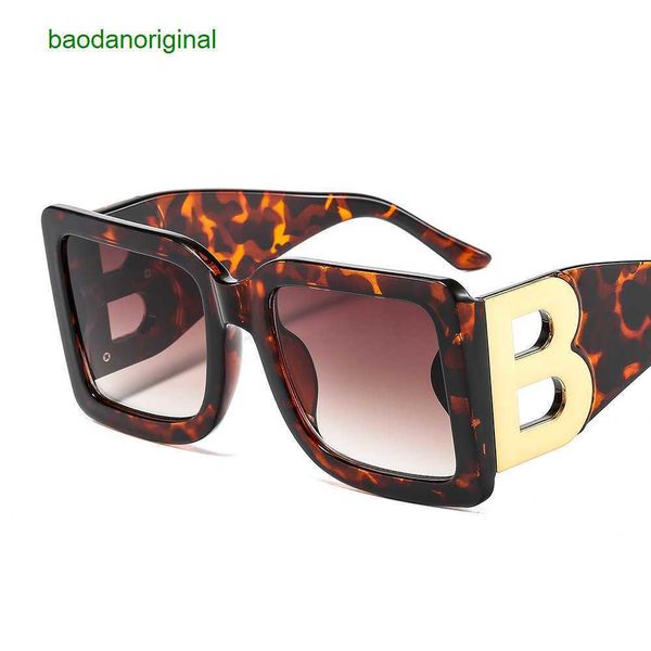 burbrerys designer sunglasses bshaped decorative large box men's and women's sunglasses 8655ins style new fashionable personalized, White;black
burbrerys designer sunglasses bshaped decorative large box men's and women's sunglasses 8655ins style new fashionable personalized, White;black