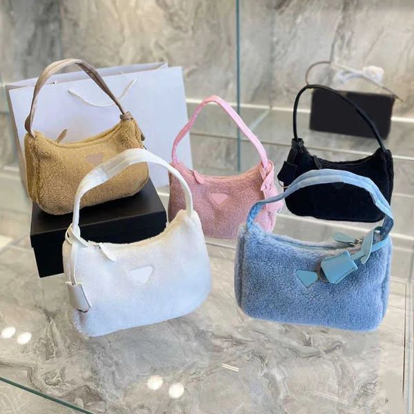 totes prabag plush handbag triangle logo designer bags women solid color crossbody ladies clutches bridal wedding party bags purses handbags, Black;red
totes prabag plush handbag triangle logo designer bags women solid color crossbody ladies clutches bridal wedding party bags purses handbags, Black;red