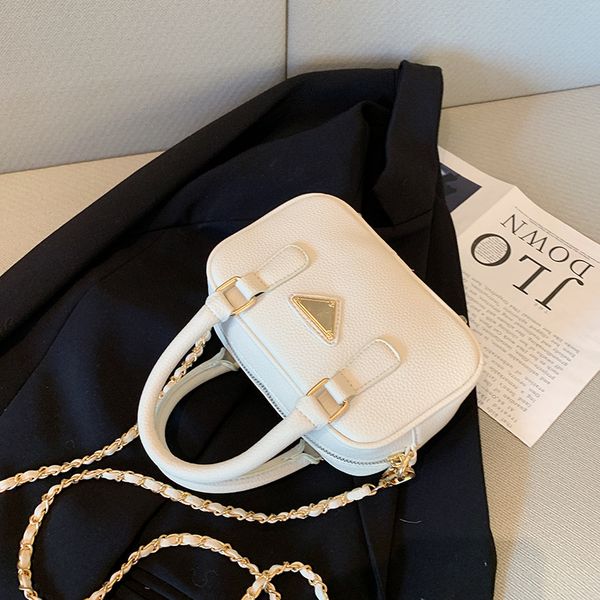 bags designers women shoulder classic style fashion lady handbags single shoulder crossbody bag pure color bowknot small square bag triangle
bags designers women shoulder classic style fashion lady handbags single shoulder crossbody bag pure color bowknot small square bag triangle
