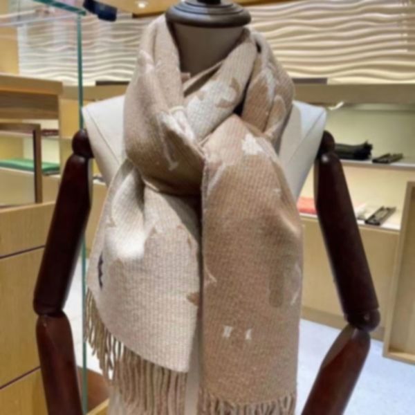 luxury designer scarf head scarfs bandana scarves for men women winter cotton shawl wool fashion designer cashmere shawl ring plaid check sc, Blue;gray
luxury designer scarf head scarfs bandana scarves for men women winter cotton shawl wool fashion designer cashmere shawl ring plaid check sc, Blue;gray