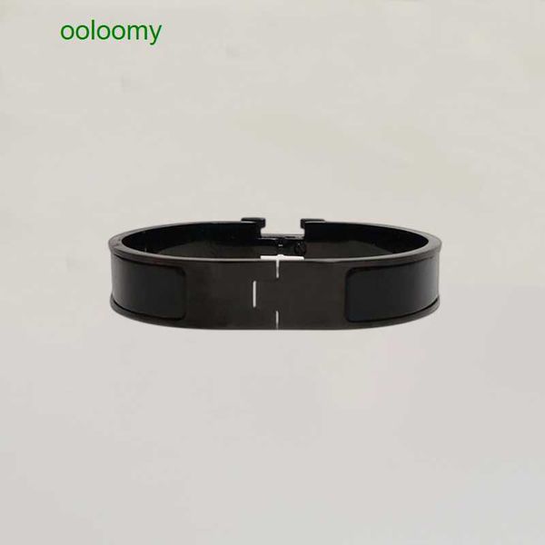 designer h bangle men women black letter bracelets luxury design jewelry colorfast hypoallergenic hu24
designer h bangle men women black letter bracelets luxury design jewelry colorfast hypoallergenic hu24