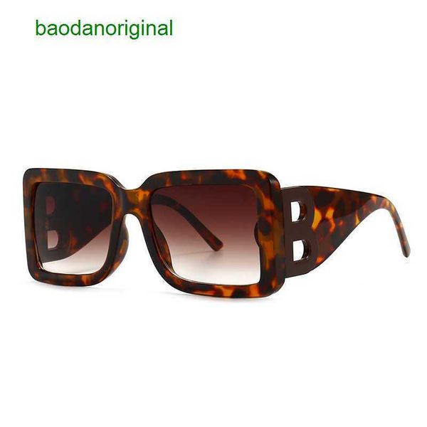 burbrerys designer sunglasses rock style square metal logo inlaid with modern charm wide leg sunglasses 4301 4kq3, White;black
burbrerys designer sunglasses rock style square metal logo inlaid with modern charm wide leg sunglasses 4301 4kq3, White;black