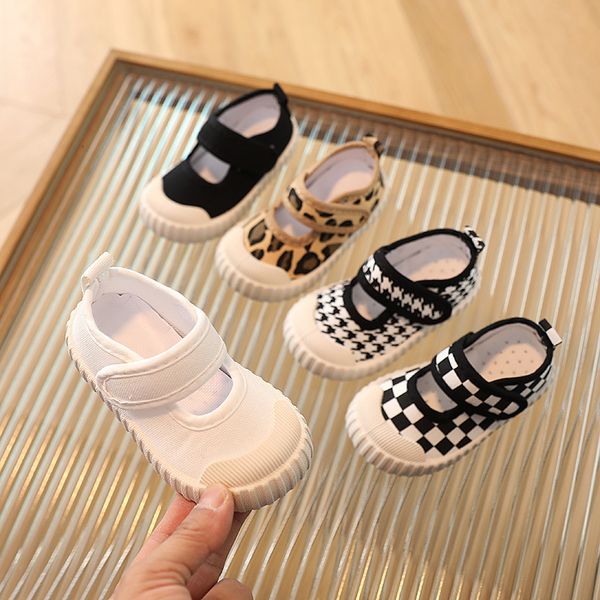 first walkers inflatable girls' cloth shoes spring and autumn kindergarten cloth shoes canvas shoes children's princess shoes soli
first walkers inflatable girls' cloth shoes spring and autumn kindergarten cloth shoes canvas shoes children's princess shoes soli