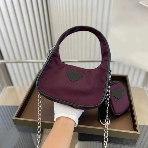 totes mini hobo handbags designer bag women shoulder bags leather tote bag luxurys handbag pouch crossbody purse 22120, Black;red
totes mini hobo handbags designer bag women shoulder bags leather tote bag luxurys handbag pouch crossbody purse 22120, Black;red