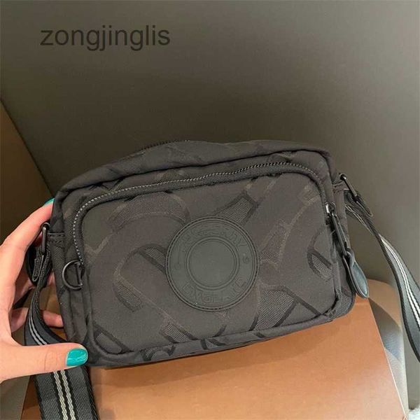2023 designer burbreryes evening tote bags handbags new fashion versatile new spring large letter camera ba 12dc
2023 designer burbreryes evening tote bags handbags new fashion versatile new spring large letter camera ba 12dc