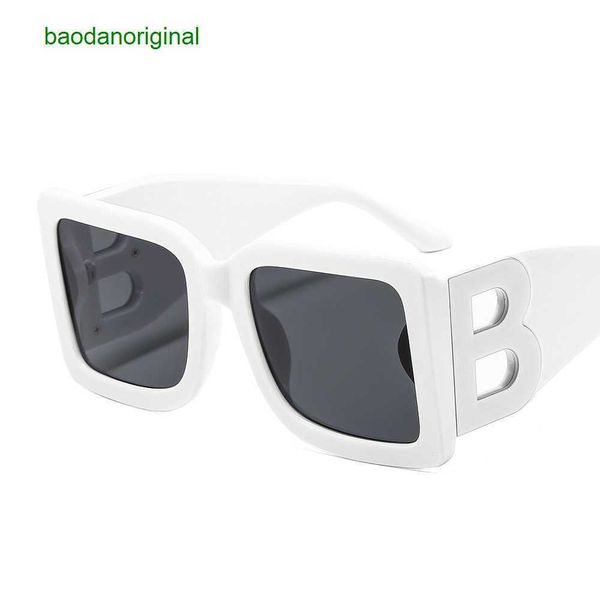 burbrerys designer sunglasses bshaped decorative large box men's and women's sunglasses 8655ins style new fashionable personalized, White;black
burbrerys designer sunglasses bshaped decorative large box men's and women's sunglasses 8655ins style new fashionable personalized, White;black