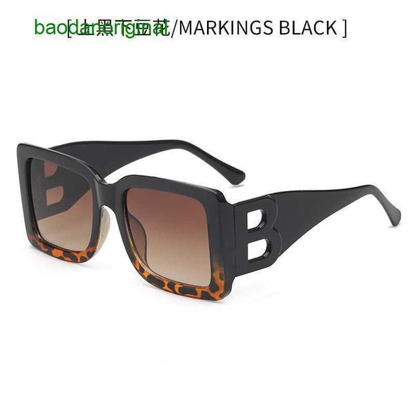 burbrerys designer sunglasses square hollow bletter sunglasses for women 2023 new personalized avantgarde men modern glasses vyrj, White;black
burbrerys designer sunglasses square hollow bletter sunglasses for women 2023 new personalized avantgarde men modern glasses vyrj, White;black