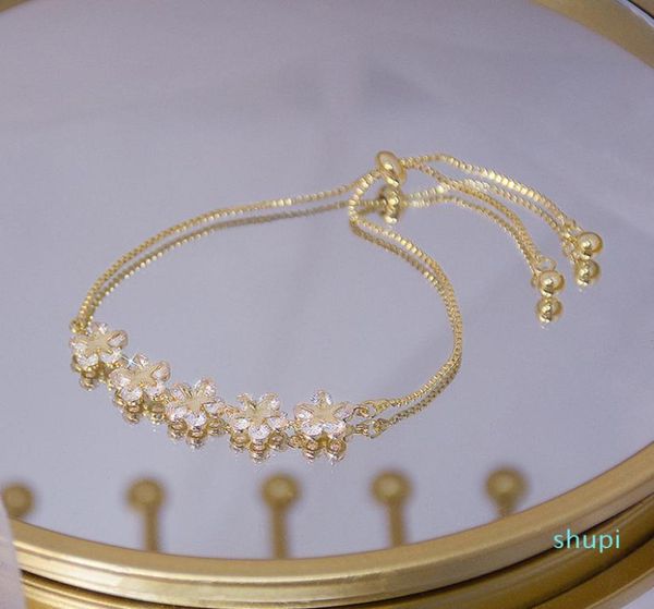 luxury super shine aaa zircon flower bracelet for women cute romantic 14k real gold cz lady bresselet daily string pulseras3439259, Black
luxury super shine aaa zircon flower bracelet for women cute romantic 14k real gold cz lady bresselet daily string pulseras3439259, Black