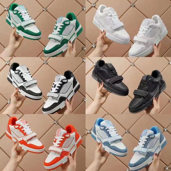 2023 designer flat sneaker virgil trainer casual shoes denim canvas leather abloh white green red blue letter overlays platform for men wome, Black
2023 designer flat sneaker virgil trainer casual shoes denim canvas leather abloh white green red blue letter overlays platform for men wome, Black