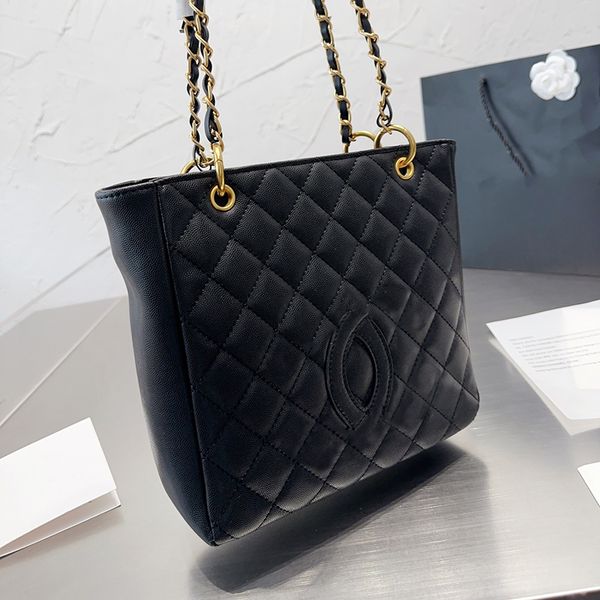 designer womens shoulder bag genuine leather classic suitable caviar bag gold hardware matelasse chain handbag shopping bag makeup box large
designer womens shoulder bag genuine leather classic suitable caviar bag gold hardware matelasse chain handbag shopping bag makeup box large