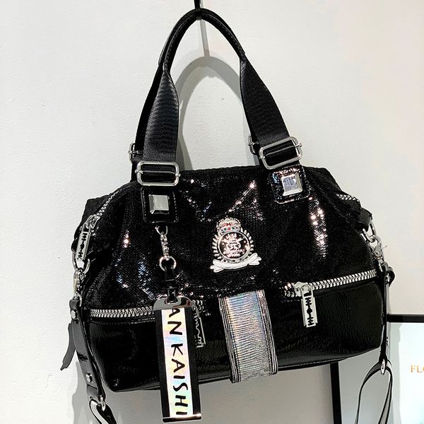 evening bags large capacity women handbag fashion trend tote sequins silver casual single diagonal bag shoulder bolsa feminina 230505
evening bags large capacity women handbag fashion trend tote sequins silver casual single diagonal bag shoulder bolsa feminina 230505