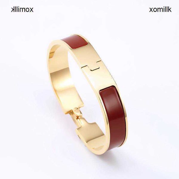 clic bracelet h lovers bangle designer jewelry pm and gm size narrow in enamel with gold-plated hardware s for women cll 86a5, Black
clic bracelet h lovers bangle designer jewelry pm and gm size narrow in enamel with gold-plated hardware s for women cll 86a5, Black