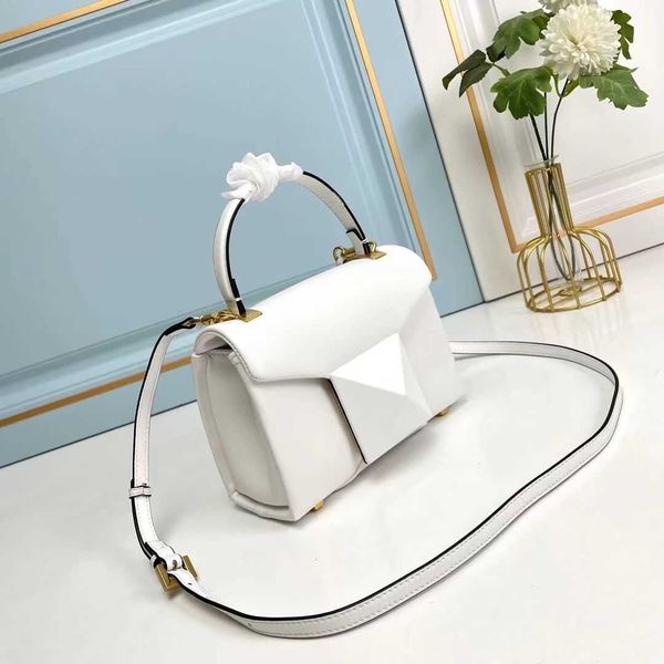 women stud bags luxurys mini handbag designer color leather rivet fashion handheld shoulder crossbody women qgbe
women stud bags luxurys mini handbag designer color leather rivet fashion handheld shoulder crossbody women qgbe