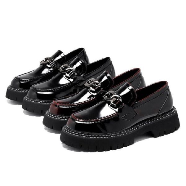 men chain casual streetwear fashion vintage thick sole patent leather slip-on loafers shoes male commute wedding dress shoes d2h45, Black
men chain casual streetwear fashion vintage thick sole patent leather slip-on loafers shoes male commute wedding dress shoes d2h45, Black