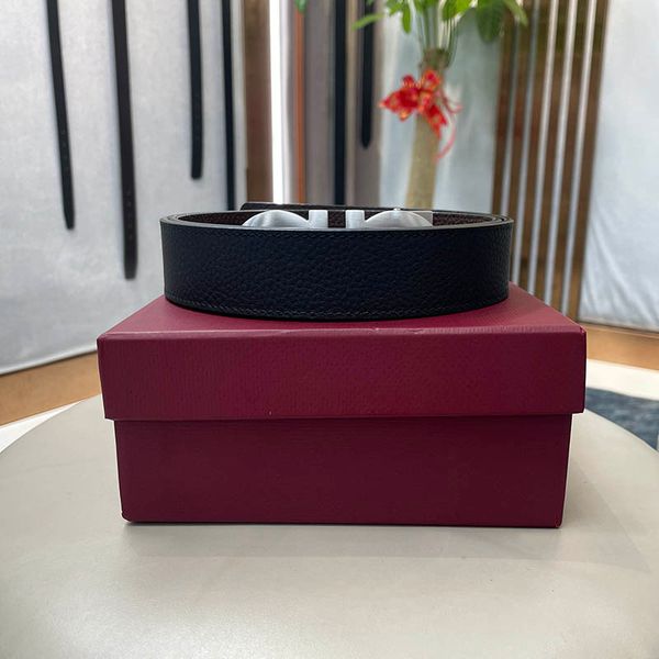 luxury designer belt g buckle fashion genuine leather women belts for men letter double big gold classical 4 colors 100-125cm size aaa574, Black;brown
luxury designer belt g buckle fashion genuine leather women belts for men letter double big gold classical 4 colors 100-125cm size aaa574, Black;brown