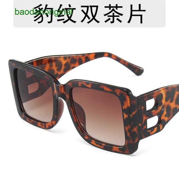burbrerys designer sunglasses 2023 new trend personalized modern sunglasses bshaped women's large frame square street pbettero glasses, White;black
burbrerys designer sunglasses 2023 new trend personalized modern sunglasses bshaped women's large frame square street pbettero glasses, White;black