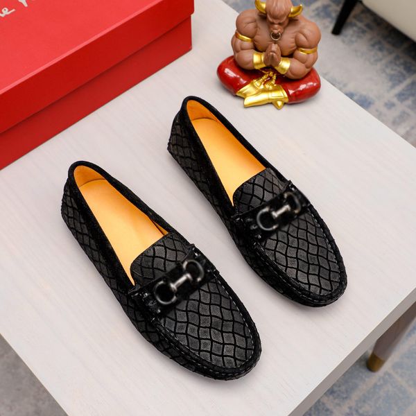 designer classic casual leather shoes men's overshoes wear-resistant non-slip breathable comfortable, Black
designer classic casual leather shoes men's overshoes wear-resistant non-slip breathable comfortable, Black