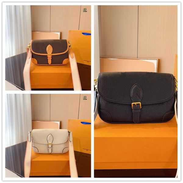 designer diane satchel bags monograms bag woman messenger purses old flower stylish shoulder bag luxury baguette handbags with two strap
designer diane satchel bags monograms bag woman messenger purses old flower stylish shoulder bag luxury baguette handbags with two strap