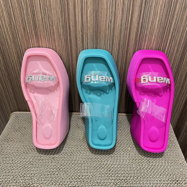 2023 alex clear high heel wedge bling crystal slippers women luxurys aw rhinestone straps platform sandals wang pu foam square toe wedges th, Black
2023 alex clear high heel wedge bling crystal slippers women luxurys aw rhinestone straps platform sandals wang pu foam square toe wedges th, Black