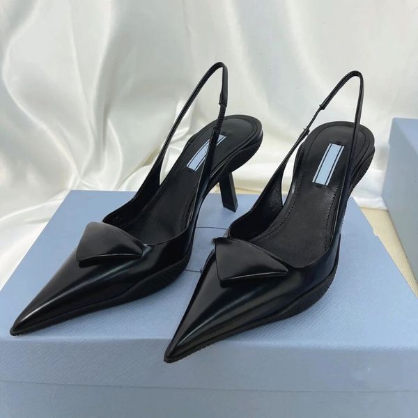 brand sandals for women high heels pointed shoes p triangle sign white black shiny patent leather 35cm 7.5cm thin heels summer wedding shoes
brand sandals for women high heels pointed shoes p triangle sign white black shiny patent leather 35cm 7.5cm thin heels summer wedding shoes