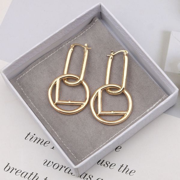 18k gold plated designers brand earrings round designer letter ear stud women crystal pearl geometric earring for wedding party jewerlry acc, Golden;silver
18k gold plated designers brand earrings round designer letter ear stud women crystal pearl geometric earring for wedding party jewerlry acc, Golden;silver