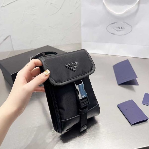 2023 fashion hand men's extra one mini mobile phone shoulder p family diagonal small backpack lightweight men's crossbody bag
2023 fashion hand men's extra one mini mobile phone shoulder p family diagonal small backpack lightweight men's crossbody bag