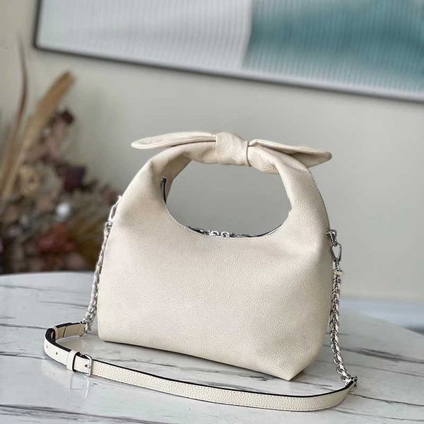 10a l bag designer bag perforated calf crossbody bag why knot pm handbag m20700 shoulder bag l203
10a l bag designer bag perforated calf crossbody bag why knot pm handbag m20700 shoulder bag l203
