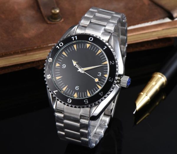 new mens luxury designer watch fully automatic mechanical commemorative watch band ceramic steel ring waterproof fashion business mens watch, Slivery;brown
new mens luxury designer watch fully automatic mechanical commemorative watch band ceramic steel ring waterproof fashion business mens watch, Slivery;brown