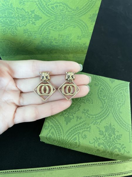 alloy stud earrings vintage punk tiger head for men & women couple studs party jewelry, Golden;silver
alloy stud earrings vintage punk tiger head for men & women couple studs party jewelry, Golden;silver