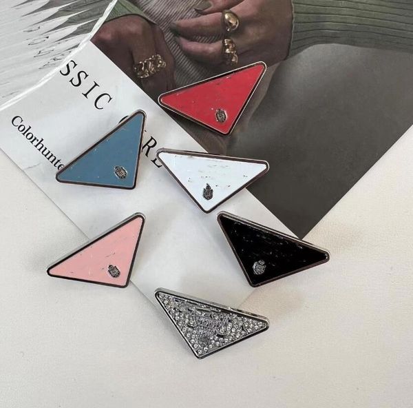 european and american multi-color letter brooch versatile mesh red glitter diamond clothing accessories for women, Gray
european and american multi-color letter brooch versatile mesh red glitter diamond clothing accessories for women, Gray