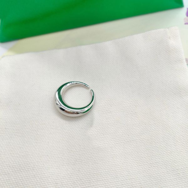 2023 luxury quality charm punk ring in two colors plated and special opened design have stamp ps7950a, Silver
2023 luxury quality charm punk ring in two colors plated and special opened design have stamp ps7950a, Silver