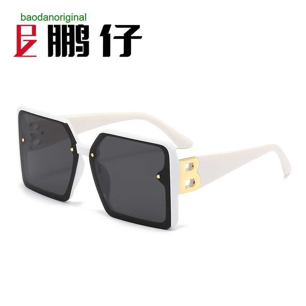burbrerys designer sunglasses fashionable new large frame sunglasses personalized outdoor modern street glasses versatile for men and women, White;black
burbrerys designer sunglasses fashionable new large frame sunglasses personalized outdoor modern street glasses versatile for men and women, White;black