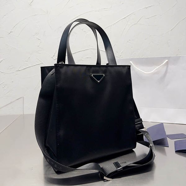 nylon totes designer bag man crossbody handbag fashion shoulder purse brand black tote bags classic shopping bags women wallet messenger han
nylon totes designer bag man crossbody handbag fashion shoulder purse brand black tote bags classic shopping bags women wallet messenger han