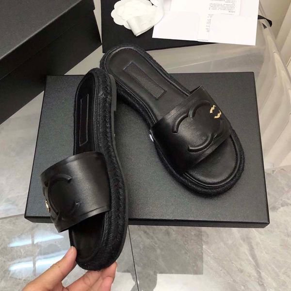 designer women classic sandals platform heel letter luxury exclusive slipper fashion lady outdoor slide 6pag, Black
designer women classic sandals platform heel letter luxury exclusive slipper fashion lady outdoor slide 6pag, Black