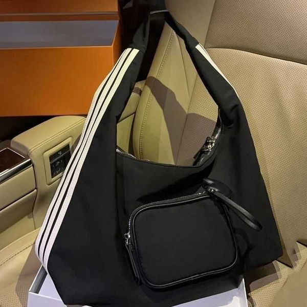 designer bag small design striped nylon underarm tote bag new spring/summer 2023 large capacity one shoulder handheld cloud bag
designer bag small design striped nylon underarm tote bag new spring/summer 2023 large capacity one shoulder handheld cloud bag