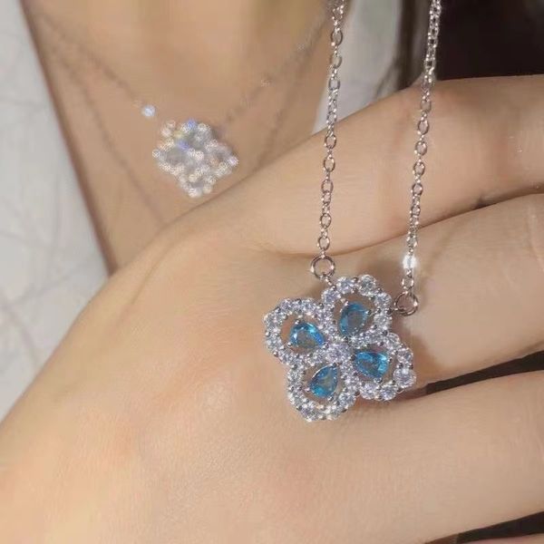 brand luxury pendant necklaces designer jewelry clover necklace with sea blue crystal diamond moissanite chain for women, Silver
brand luxury pendant necklaces designer jewelry clover necklace with sea blue crystal diamond moissanite chain for women, Silver