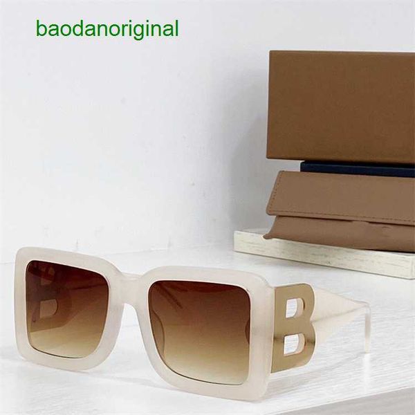 burbrerys designer sunglasses family b's oversized frame plate sunglasses men's net red b letters same style women's fashion, White;black
burbrerys designer sunglasses family b's oversized frame plate sunglasses men's net red b letters same style women's fashion, White;black